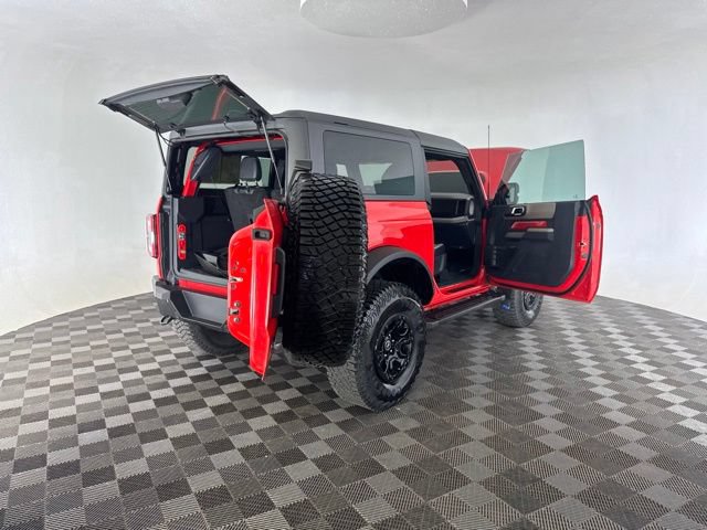 Used 2023 Ford Bronco Wildtrak AWD/4WD image 16
