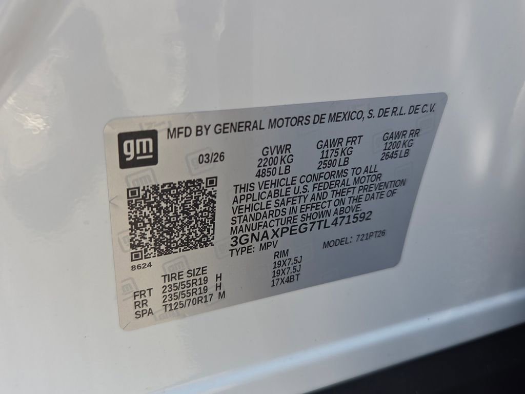 New 2026 Chevrolet Equinox LT w/ Convenience Package II AWD/4WD image 4