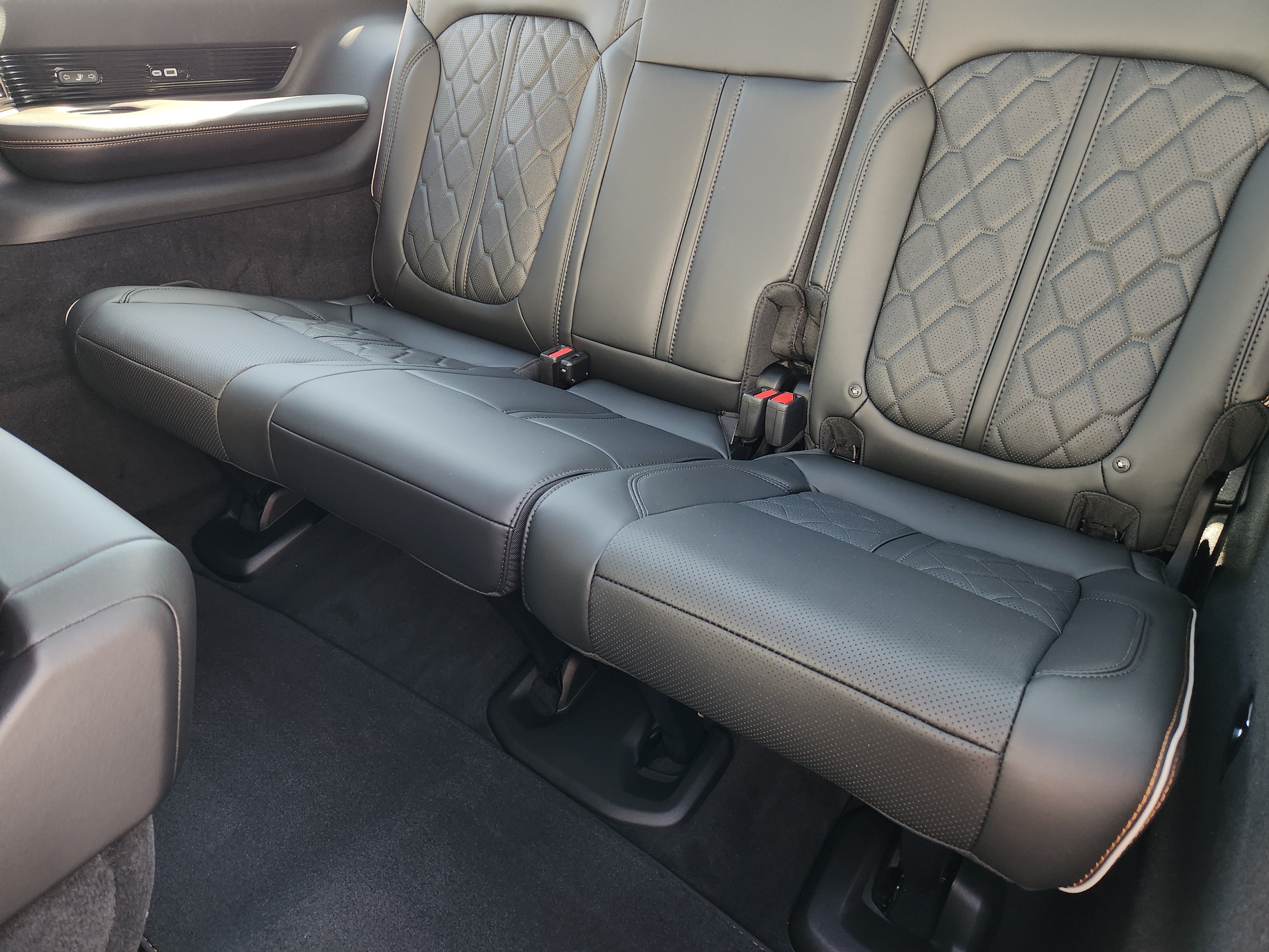 New 2026 Jeep Grand Wagoneer Summit AWD/4WD image 22