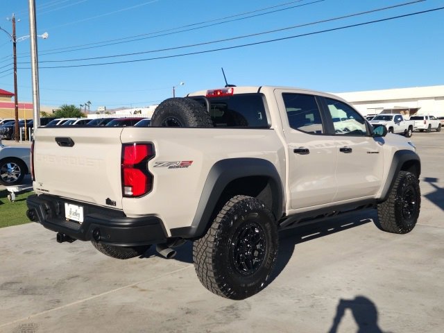 New 2026 Chevrolet Colorado ZR2 w/ ZR2 Bison Edition image 4