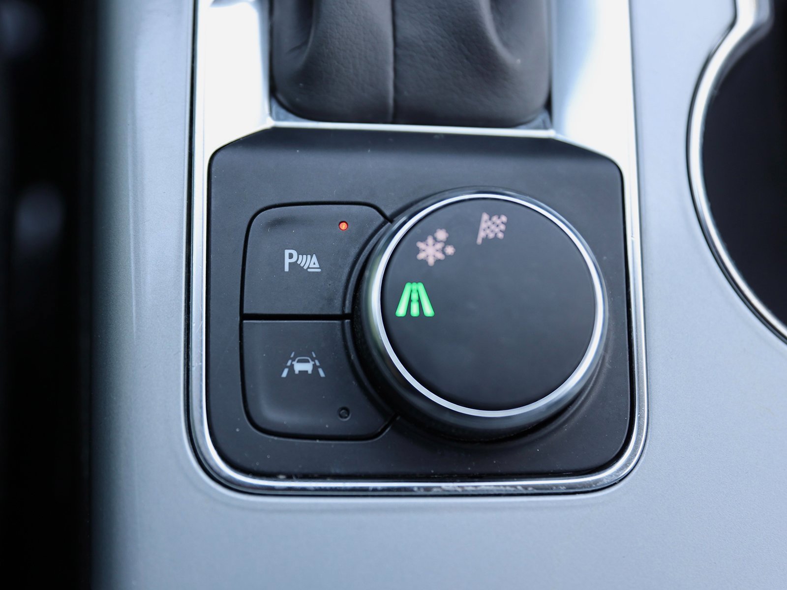 Used 2022 Chevrolet Blazer LT image 34