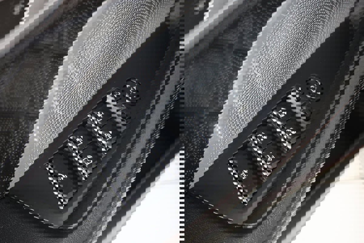 Used 2020 BMW M8 Competition image 22