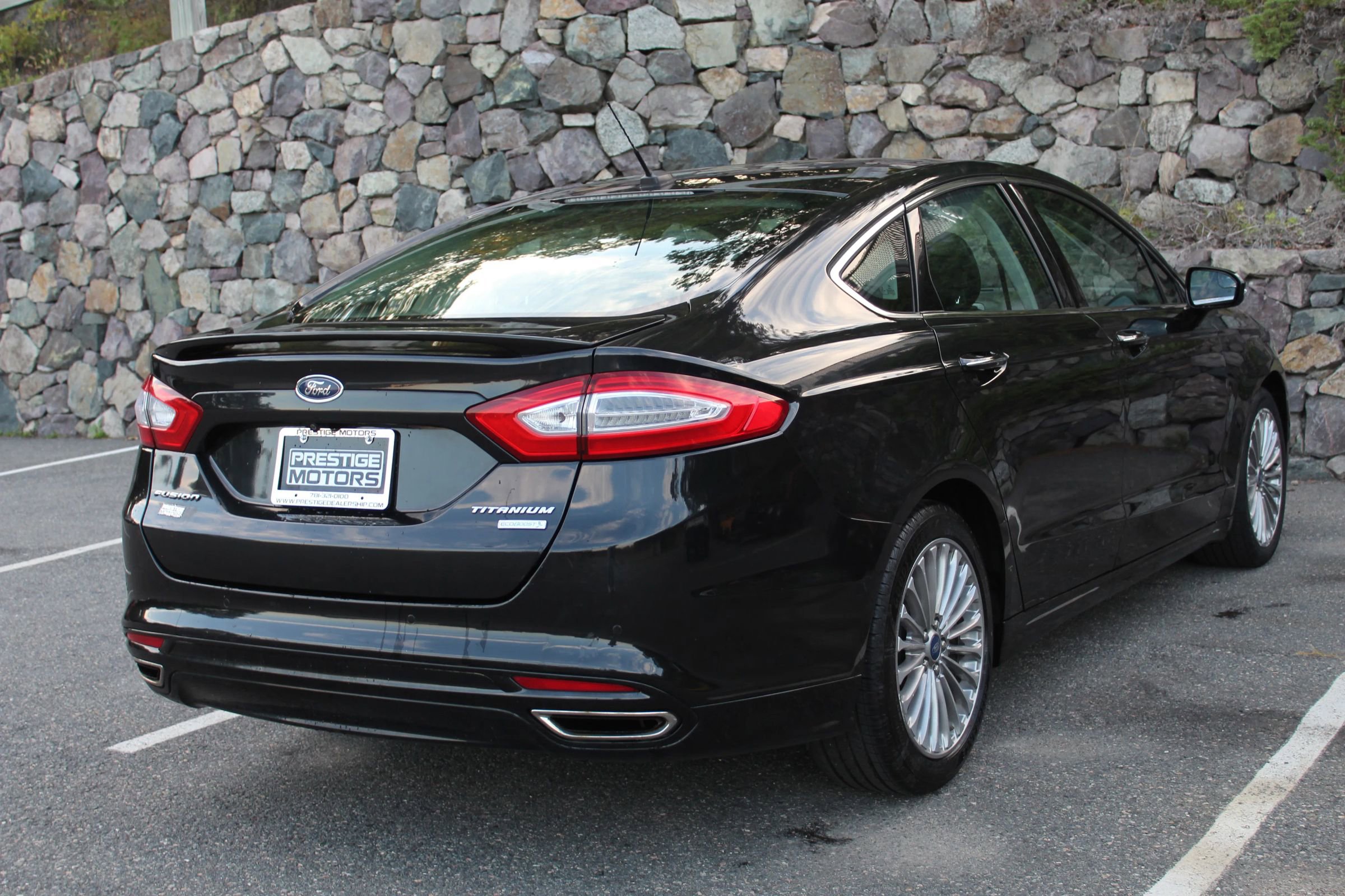 Used 2013 Ford Fusion Titanium image 9