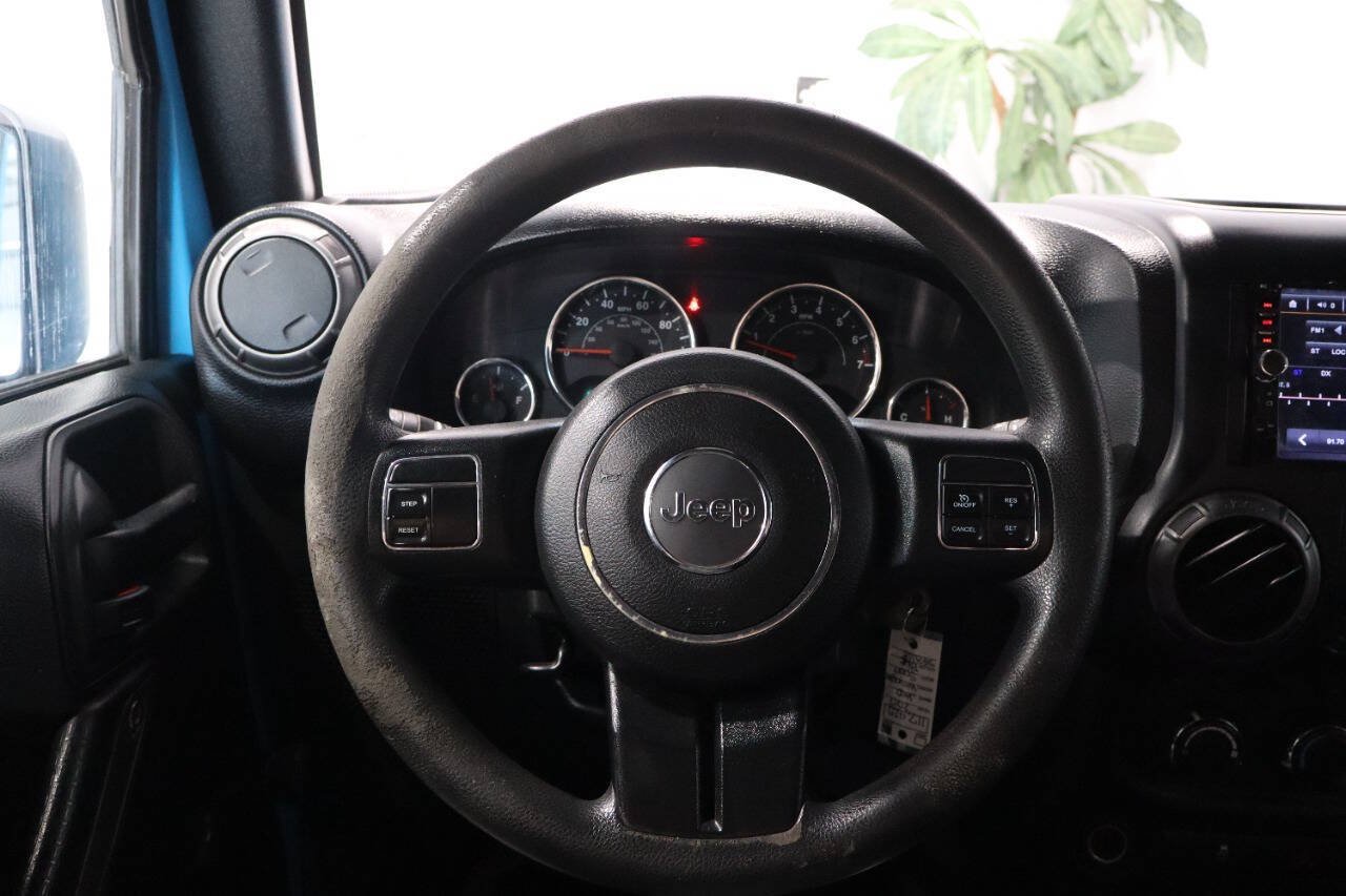 Used 2017 Jeep Wrangler Sport AWD/4WD image 16