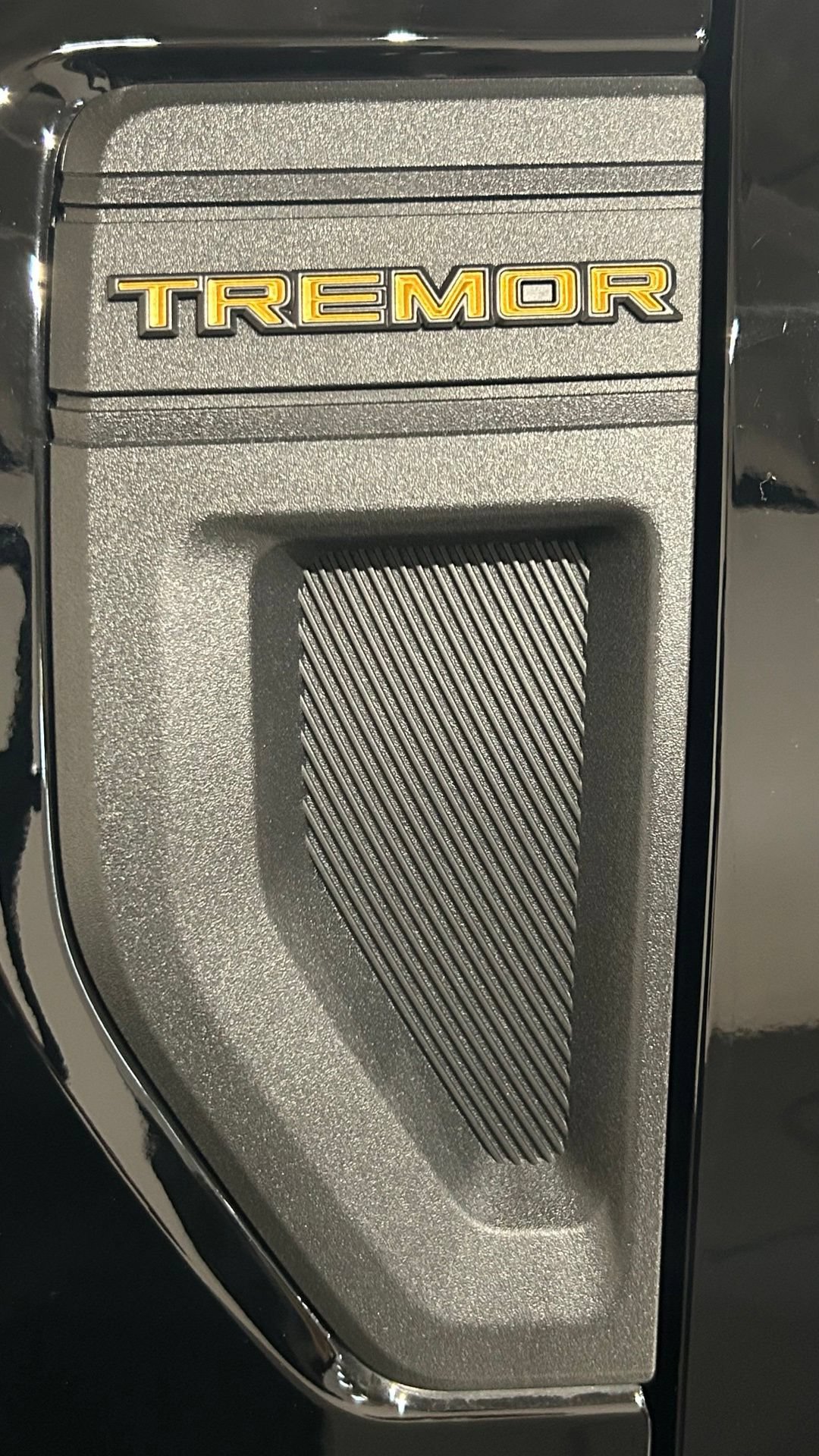 Used 2025 Ford Maverick Tremor AWD/4WD image 12