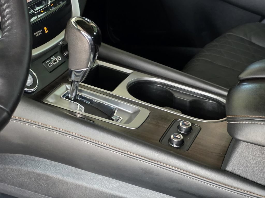 Used 2022 Nissan Murano Platinum w/ Cargo Package FWD image 28