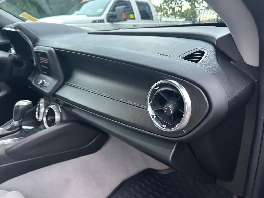 Used 2022 Chevrolet Camaro LT RWD image 26