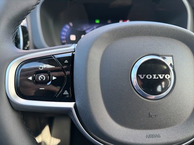 New 2026 Volvo XC60 B5 Plus w/ Protection Package Premier image 20