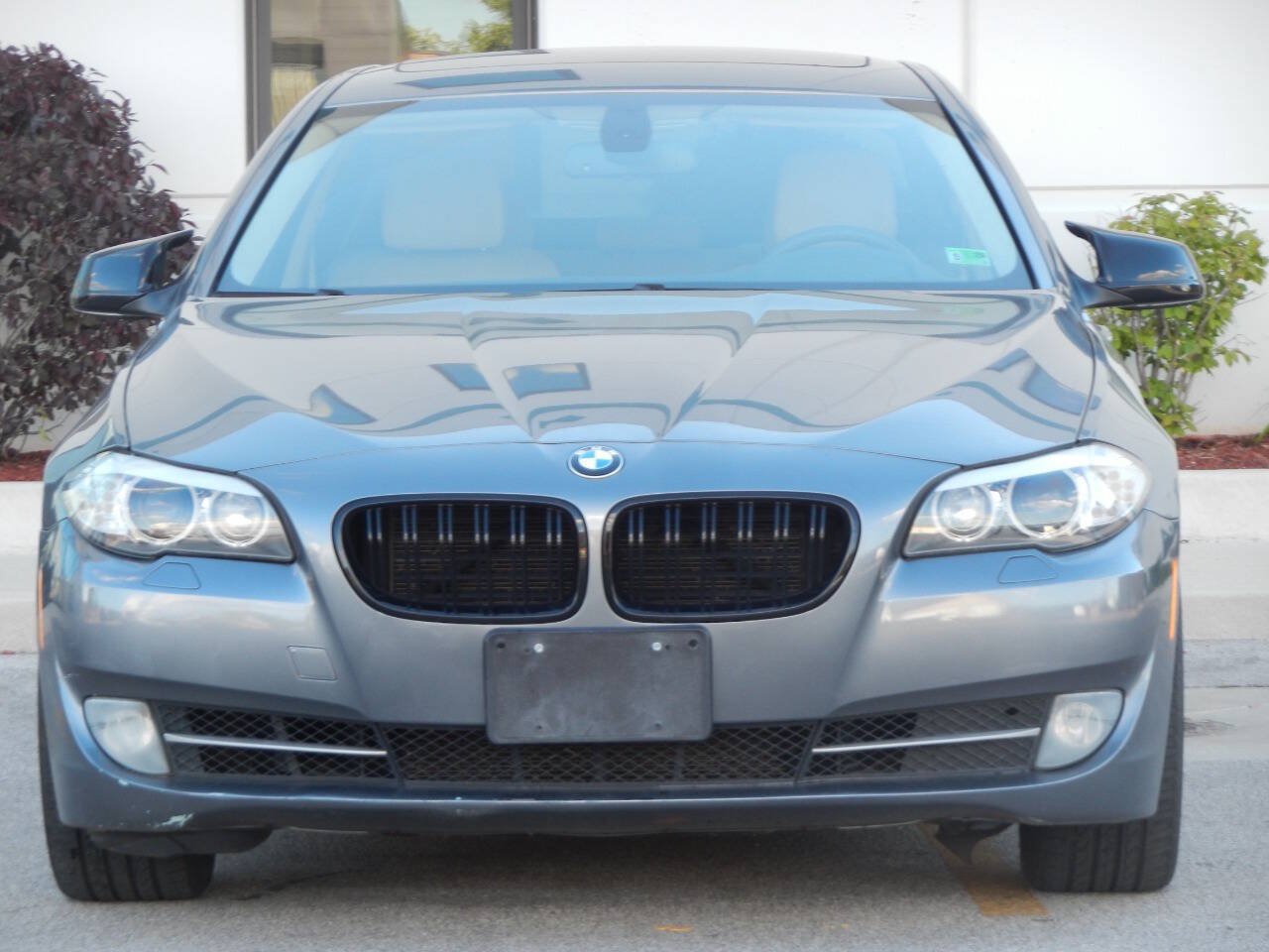Used 2011 BMW 535i xDrive Sedan AWD/4WD image 8