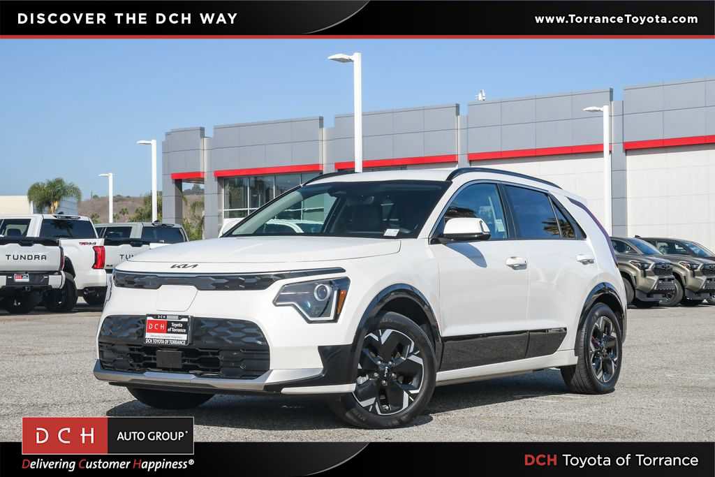 Used 2024 Kia Niro Wind FWD image 1
