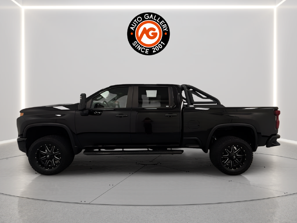 Used 2022 Chevrolet Silverado 2500 Custom w/ Custom Convenience Package AWD/4WD image 4