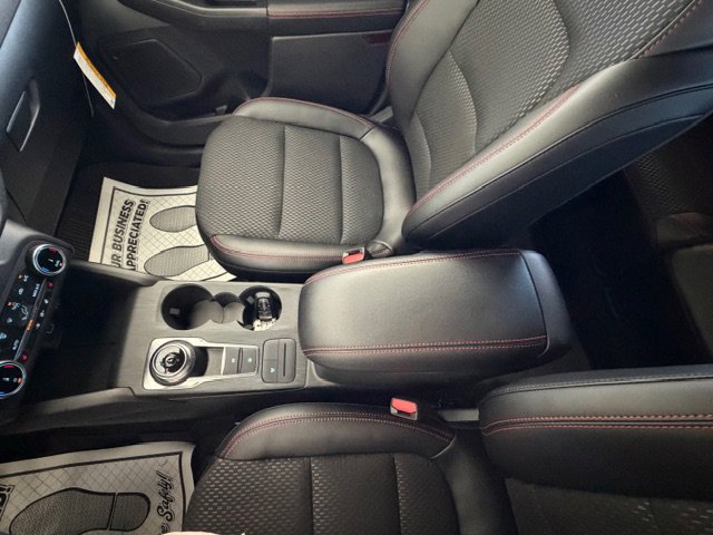 New 2026 Ford Escape ST-Line Select image 10