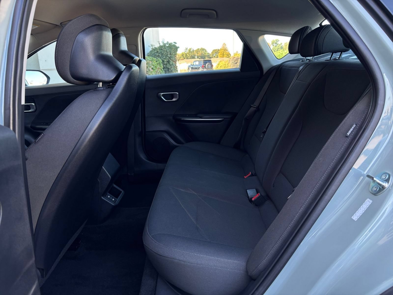 Used 2026 Kia K4 FWD image 25