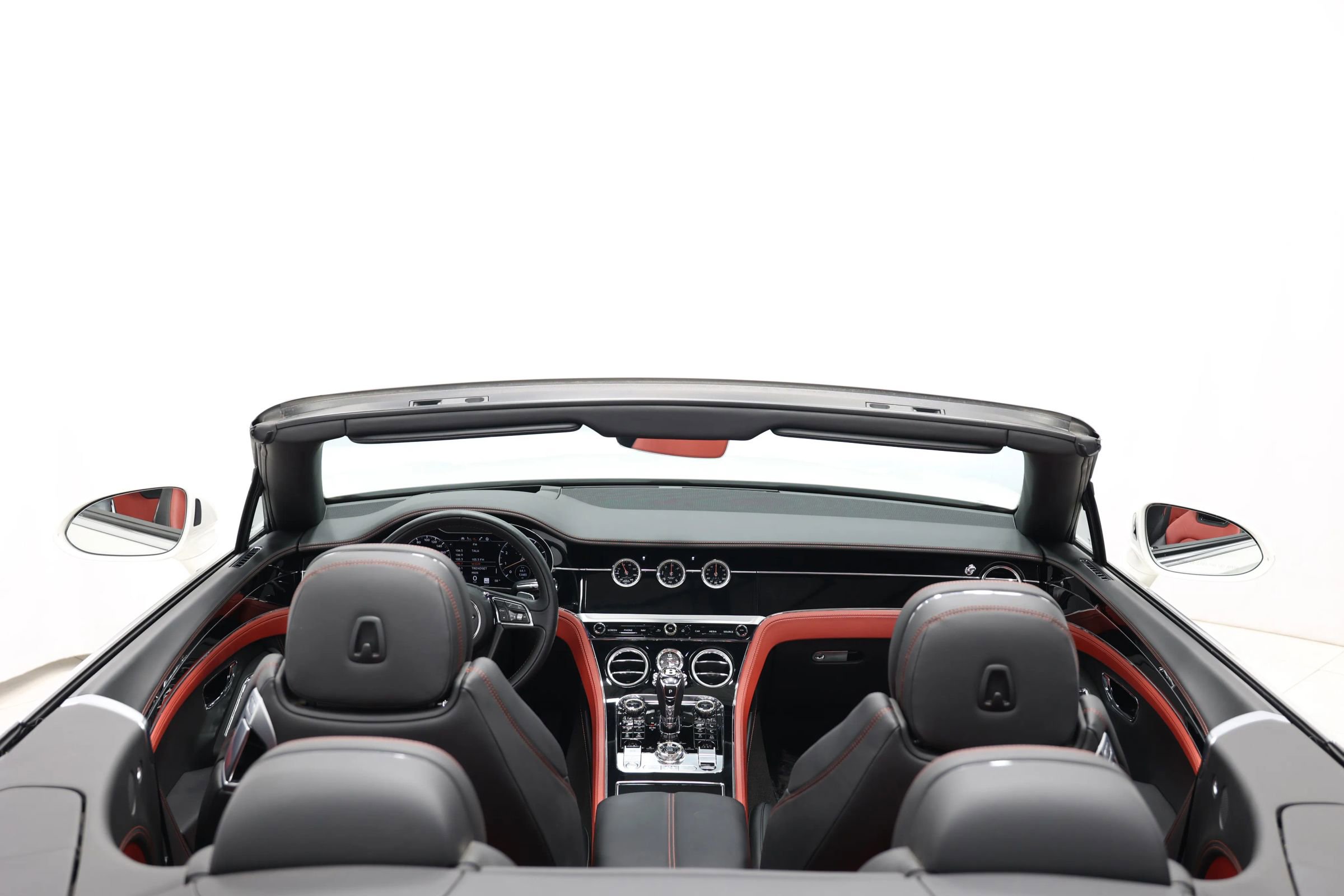 Used 2020 Bentley Continental GT V8 image 80