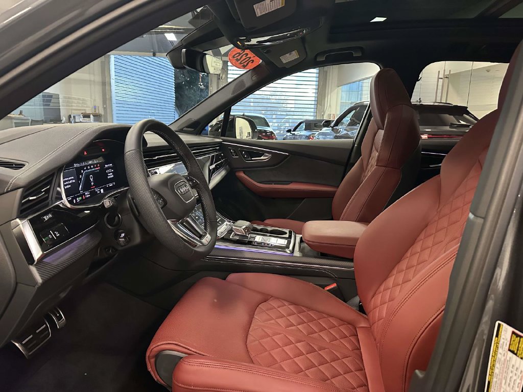 Used 2026 Audi SQ7 Prestige AWD/4WD image 19