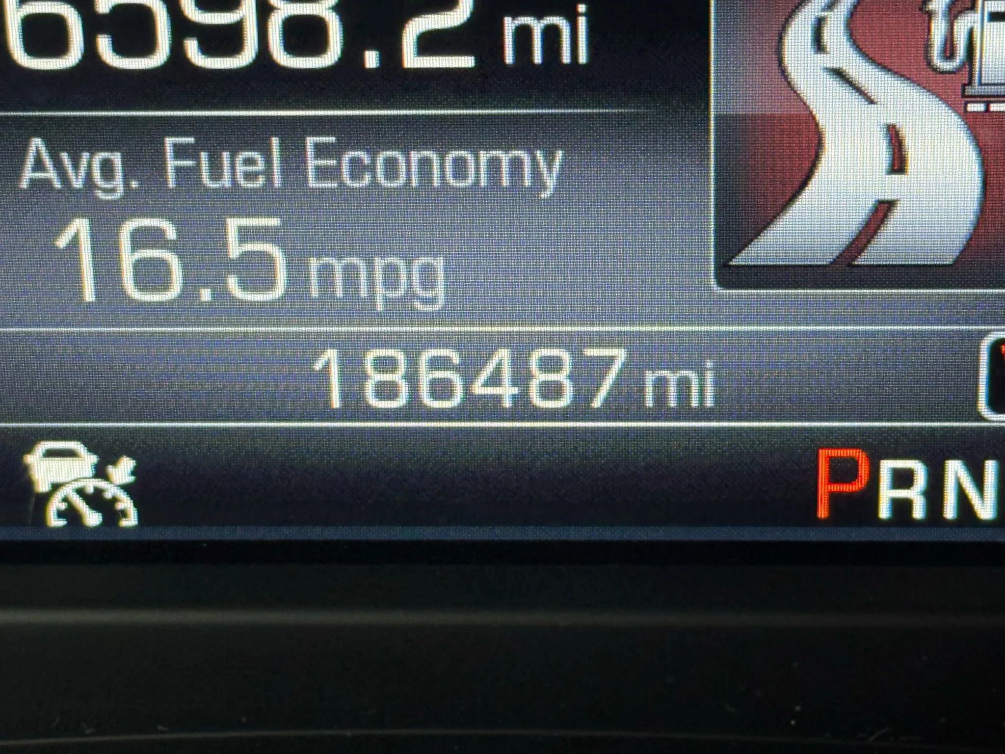 Used 2015 GMC Yukon SLT w/ Open Road Package image 33