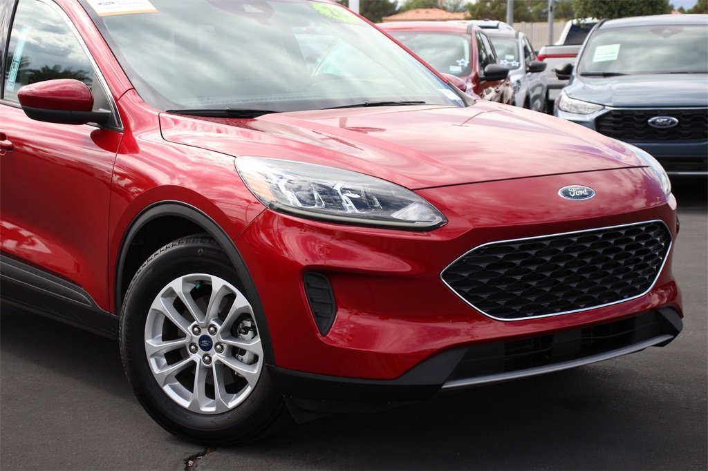 Certified 2020 Ford Escape SE
