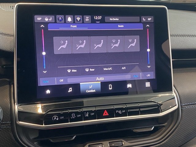 New 2026 Jeep Compass Limited image 19