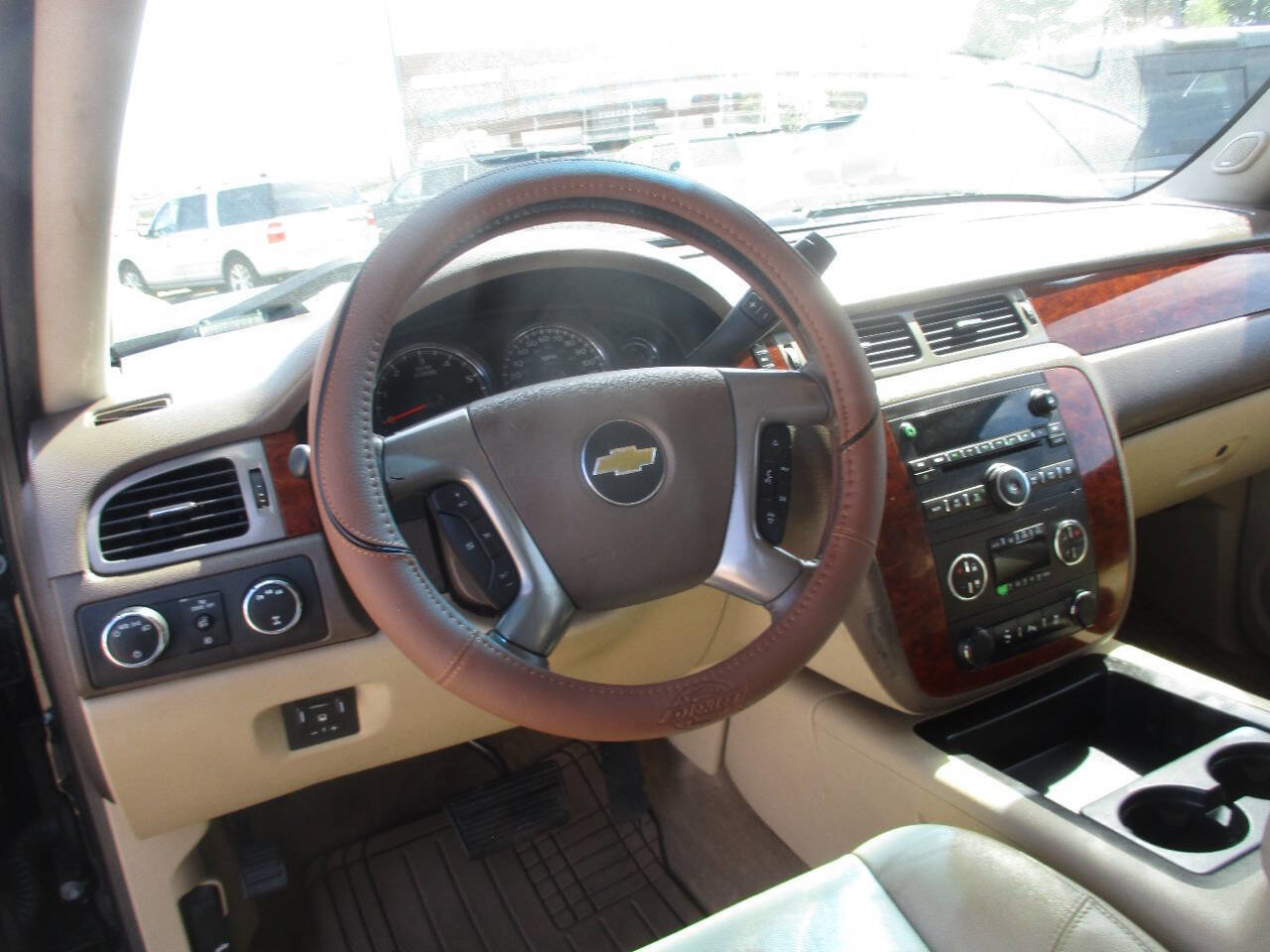 Used 2013 Chevrolet Silverado 2500 LTZ w/ LTZ Plus Package image 31