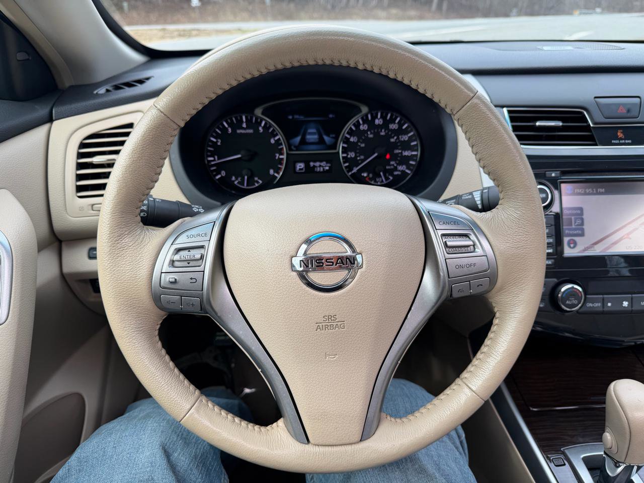 Used 2013 Nissan Altima 2.5 SL w/ Technology Pkg FWD image 14