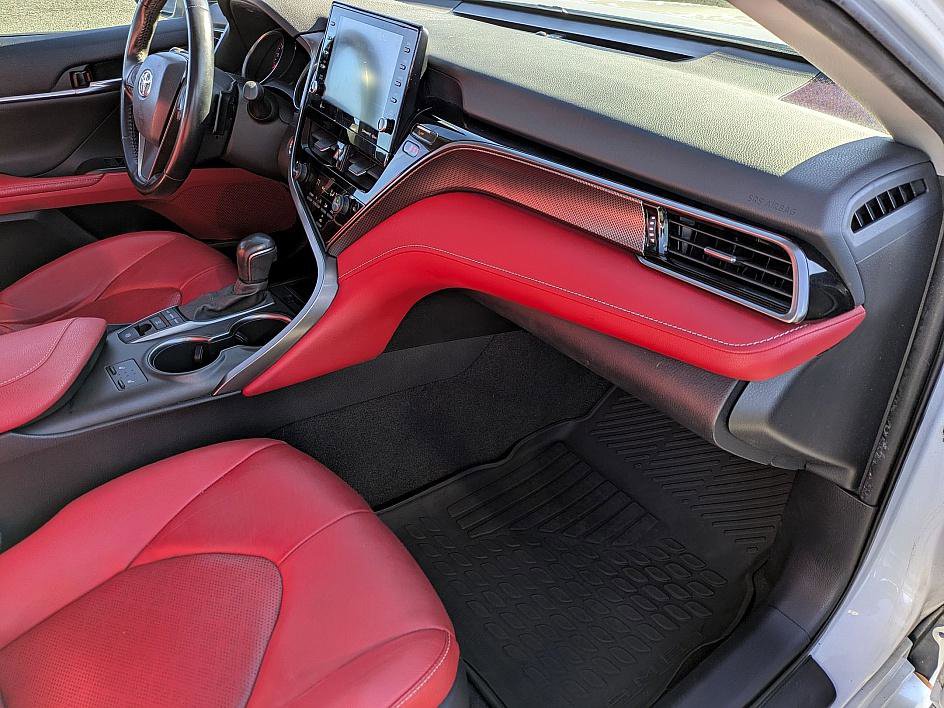 Used 2021 Toyota Camry XSE image 36