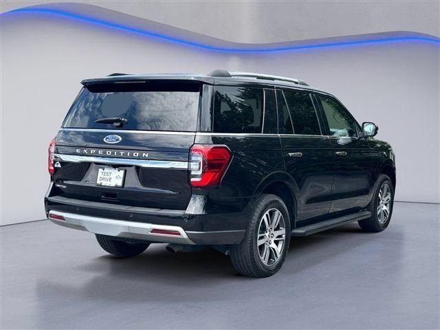 Certified 2024 Ford Expedition Limited RWD image 6