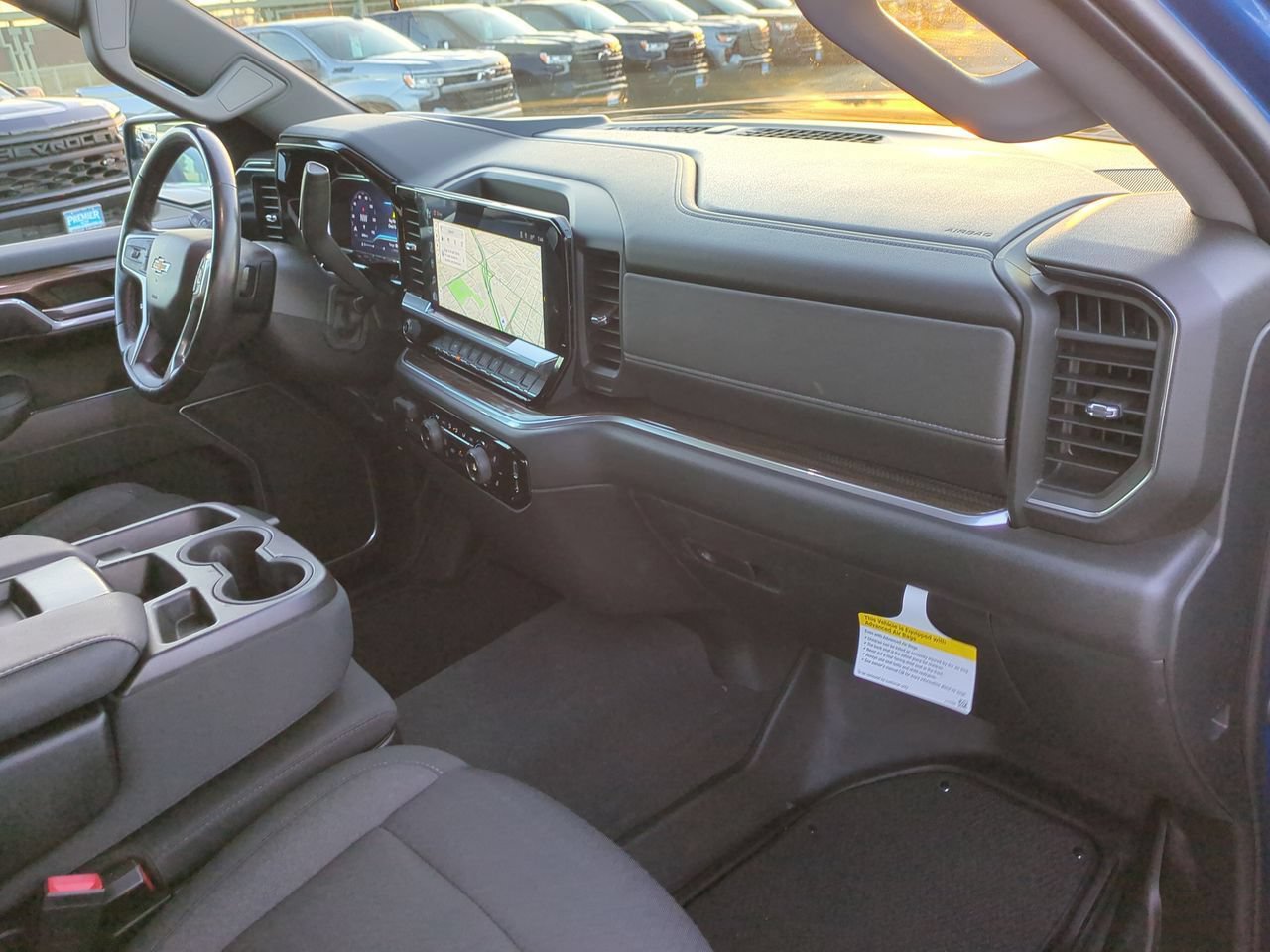 Used 2022 Chevrolet Silverado 1500 LT w/ Protection Package AWD/4WD image 28