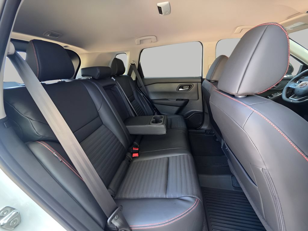 New 2026 Nissan Rogue SV AWD/4WD image 8