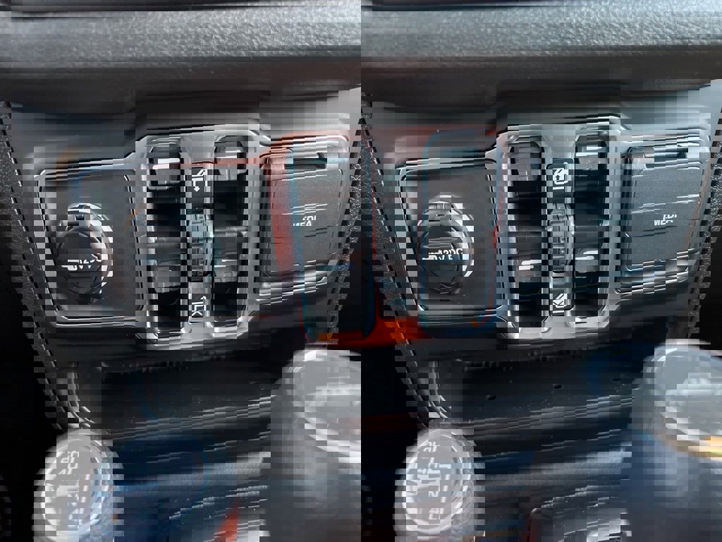 New 2026 Jeep Gladiator Sport image 32