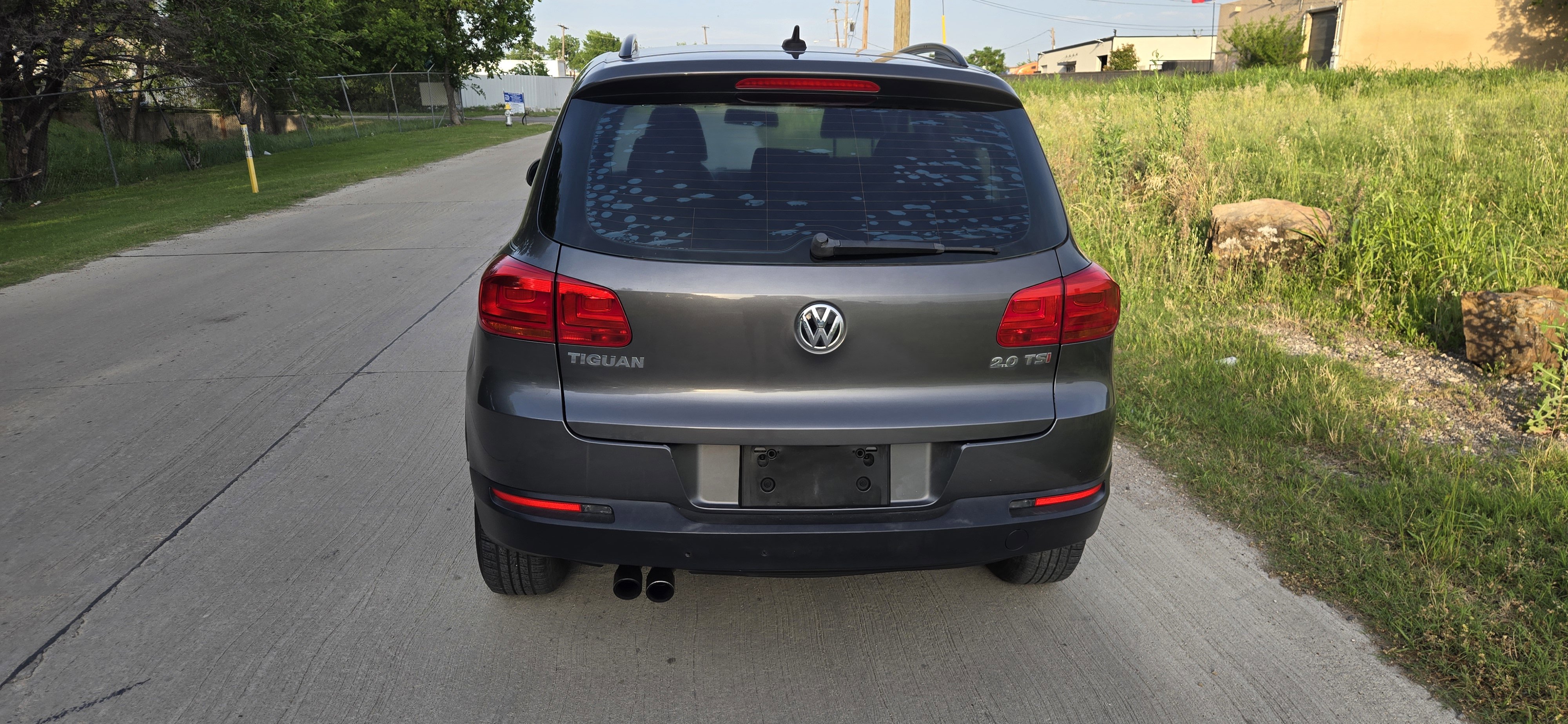 Used 2015 Volkswagen Tiguan S FWD image 7
