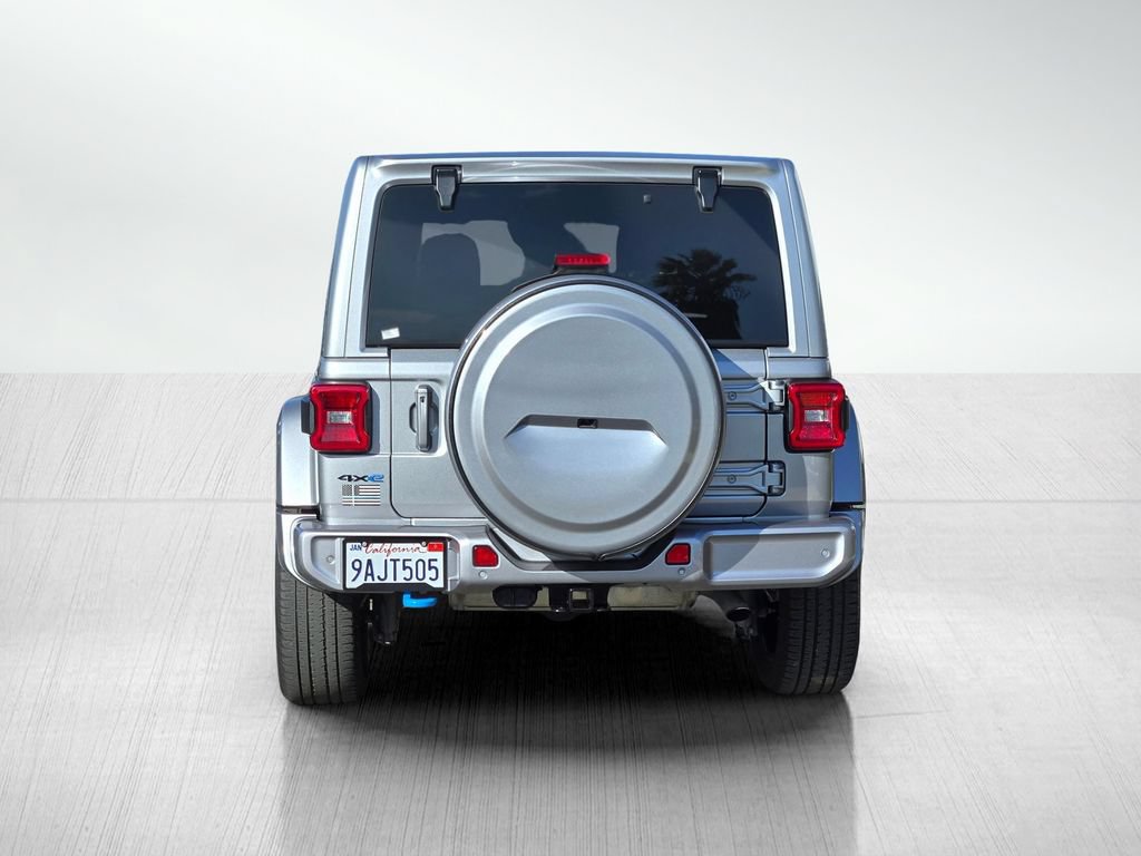 Used 2021 Jeep Wrangler Unlimited Sahara AWD/4WD image 5