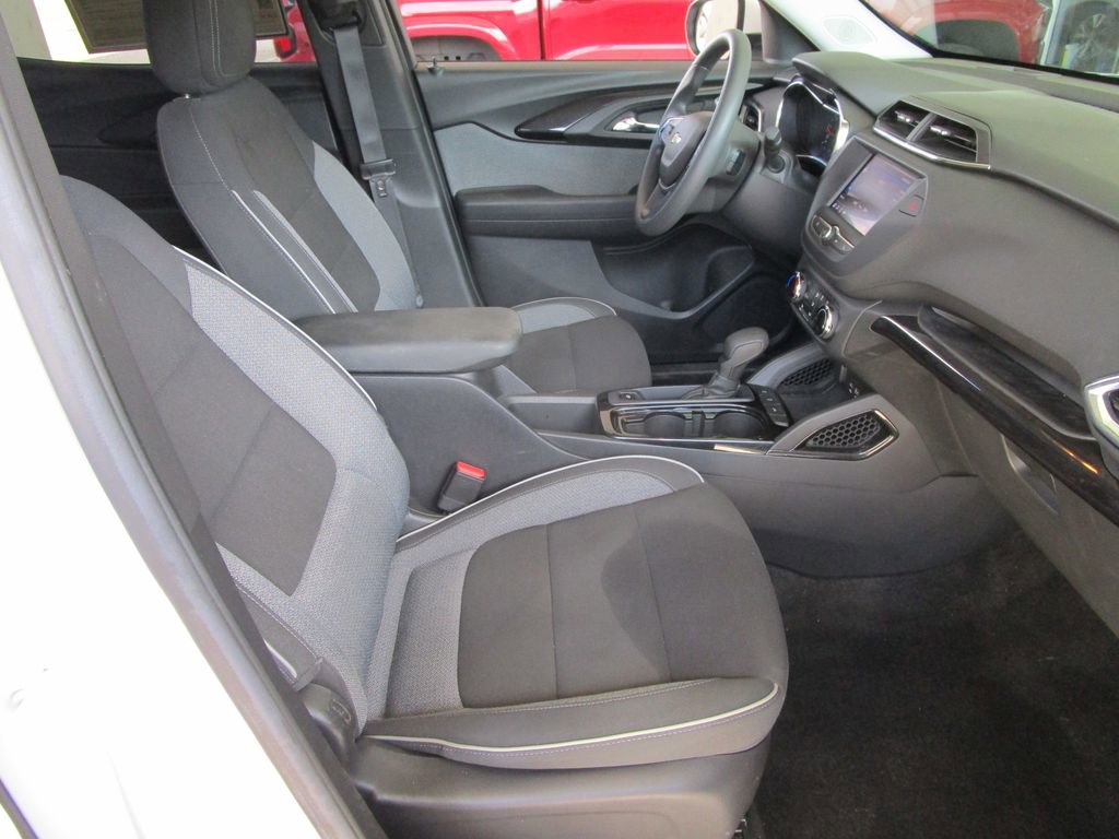 Used 2023 Chevrolet TrailBlazer LT image 21