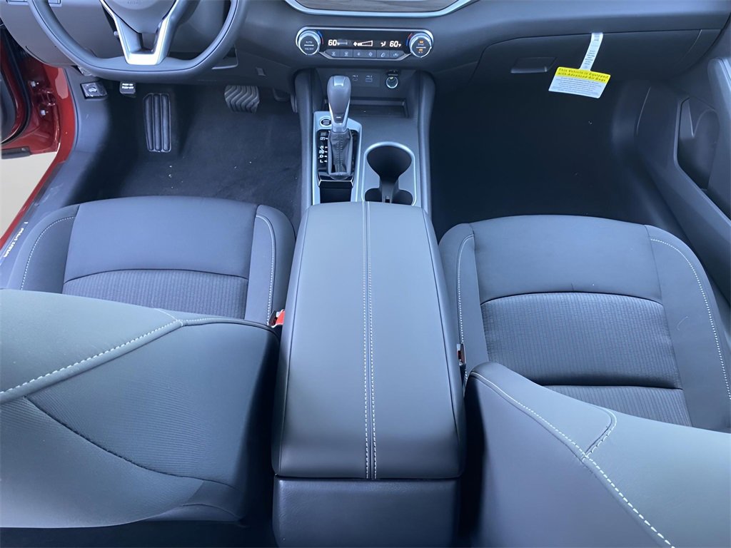 Used 2025 Nissan Altima 2.5 SV w/ SV Special Edition Package image 16