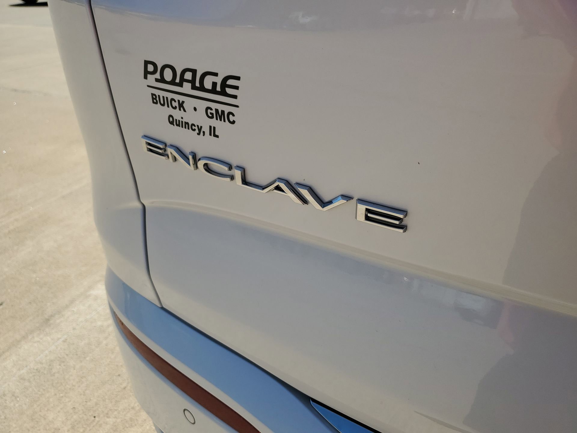 Used 2023 Buick Enclave Avenir w/ Avenir Technology Package FWD image 39