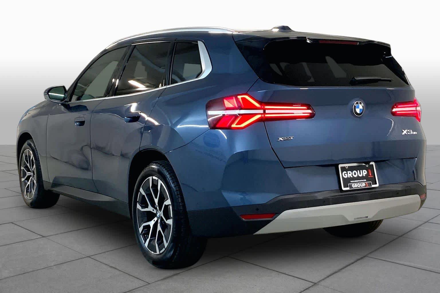 Used 2025 BMW X3 xDrive30 AWD/4WD image 11