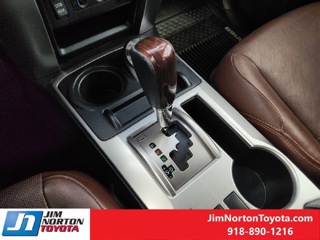 Used 2017 Toyota 4Runner Limited AWD/4WD image 20
