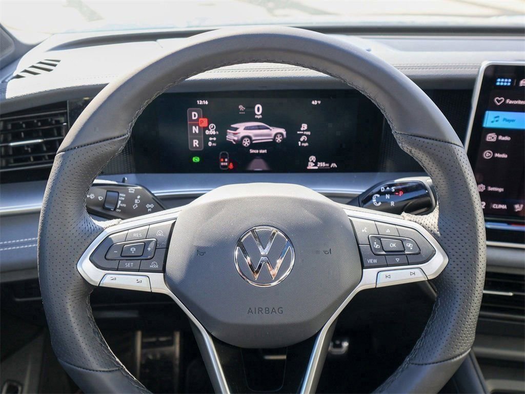 New 2026 Volkswagen Tiguan SE R-Line AWD/4WD image 21