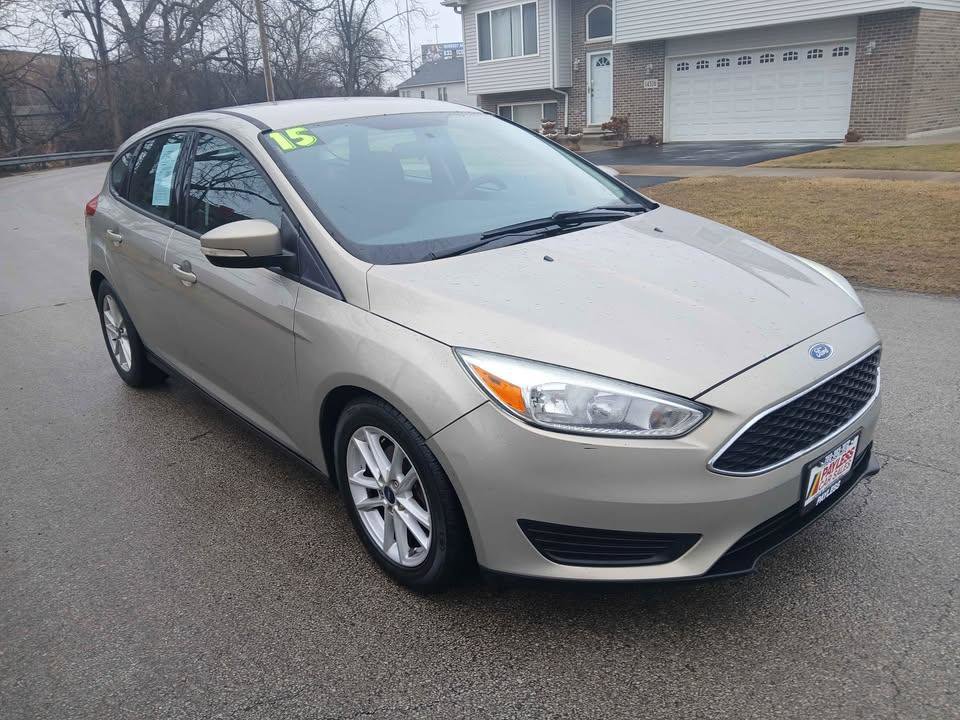 Used 2015 Ford Focus SE FWD image 4