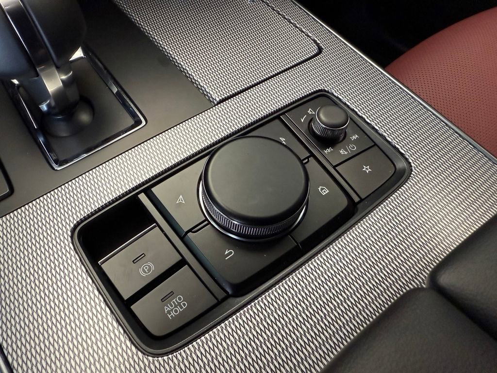 New 2025 MAZDA CX-70 Plug-In Hybrid w/ Premium Plus image 27