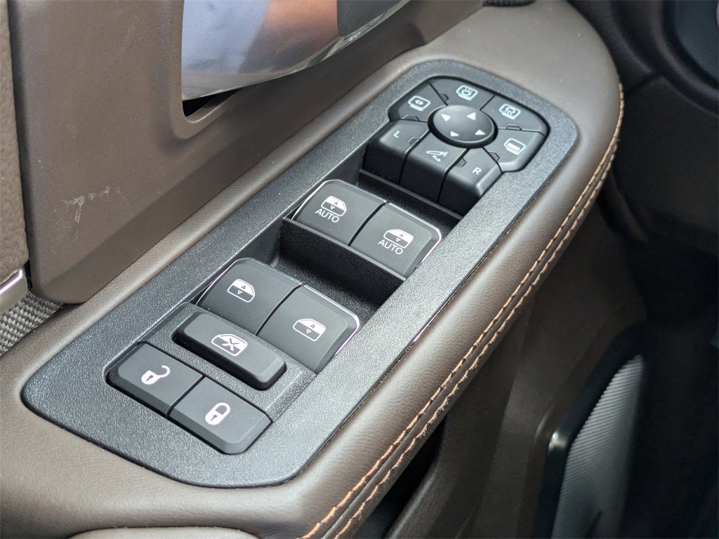 New 2026 RAM 2500 Limited image 25