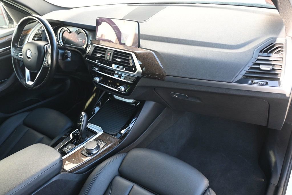 Used 2019 BMW X3 sDrive30i w/ Convenience Package image 9