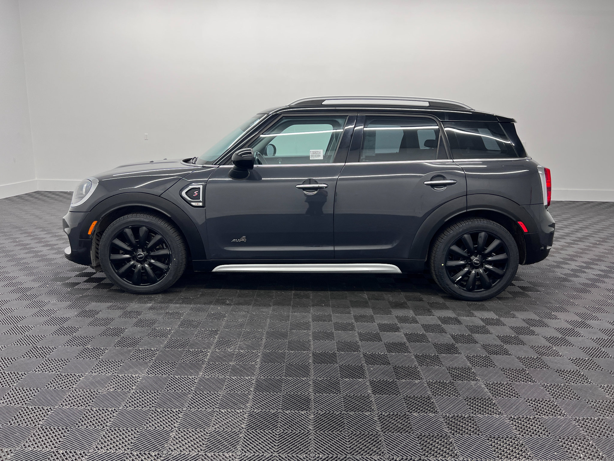 Used 2018 MINI Cooper Countryman S AWD/4WD image 2