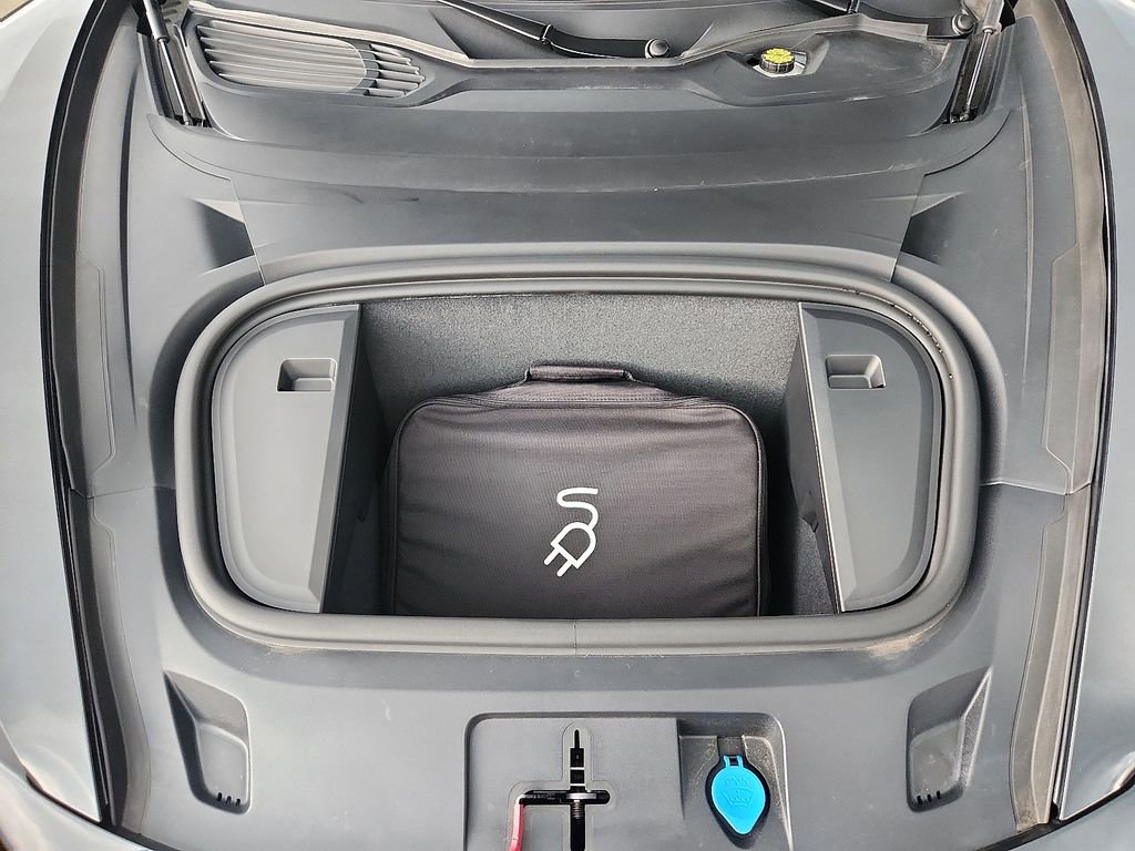 Certified 2025 Porsche Taycan image 26