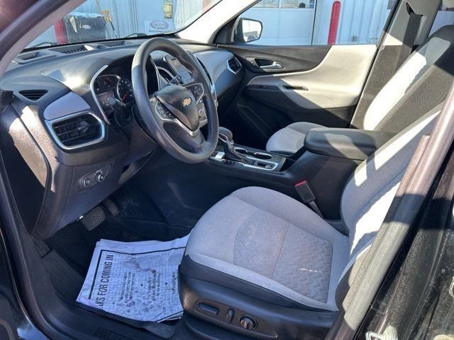 Used 2022 Chevrolet Equinox LS w/ LS Convenience Package image 11