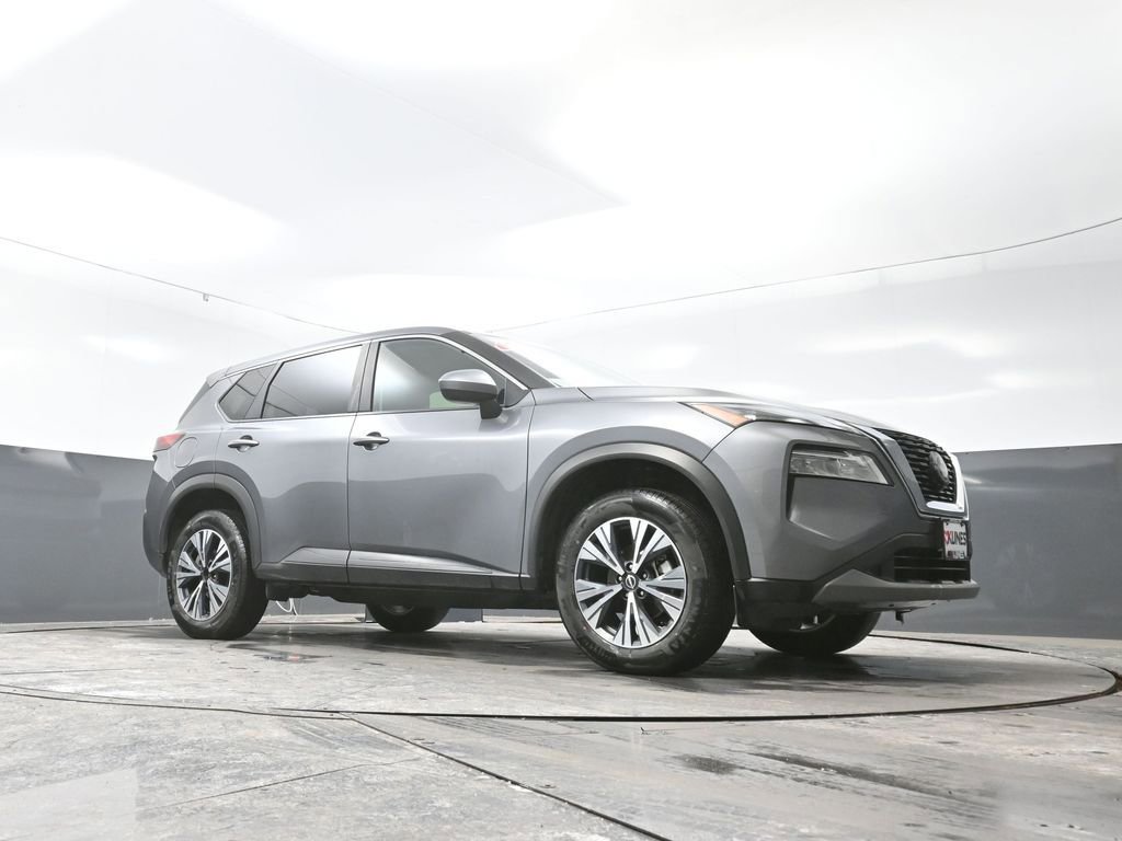 Used 2023 Nissan Rogue SV image 50