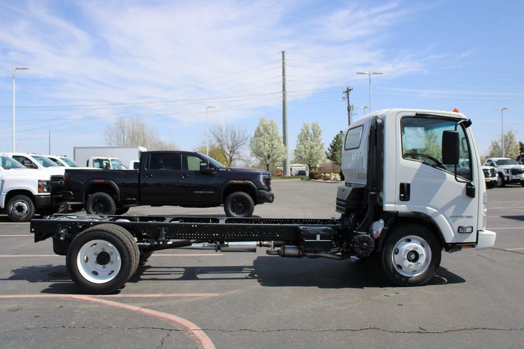 New 2025 Chevrolet Low Cab Forward RWD image 6