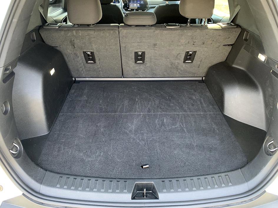 Used 2025 Chevrolet Equinox LT image 23