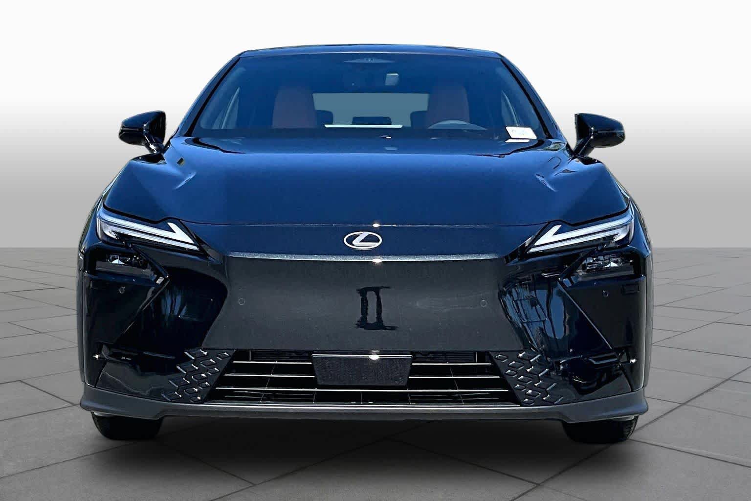 New 2026 Lexus ES 350e FWD image 3