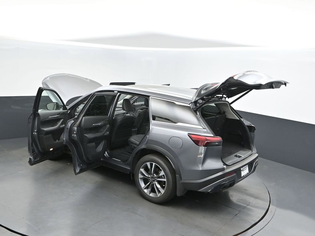 Certified 2025 INFINITI QX60 Luxe image 2