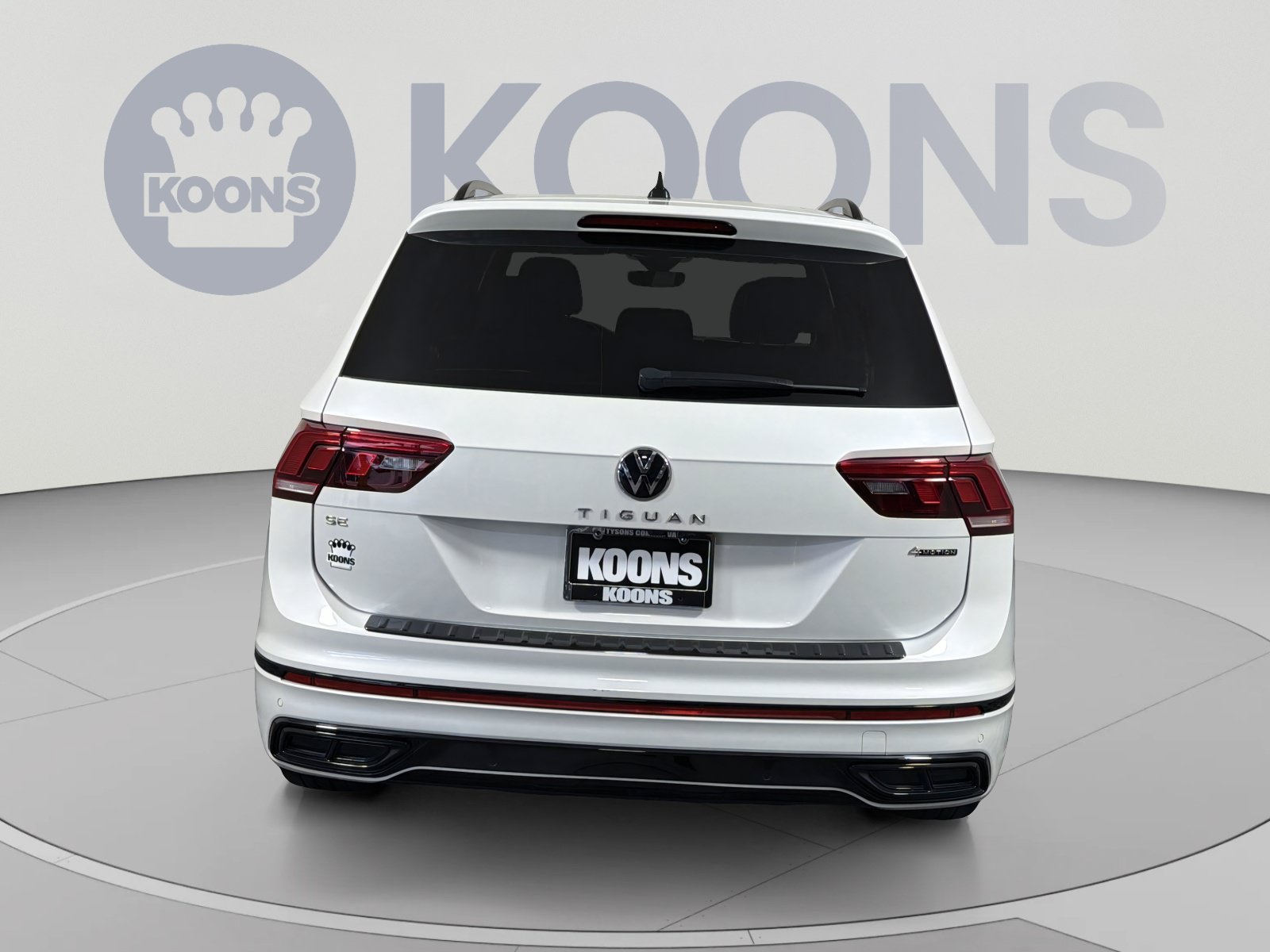 Used 2023 Volkswagen Tiguan SE R-Line AWD/4WD image 5